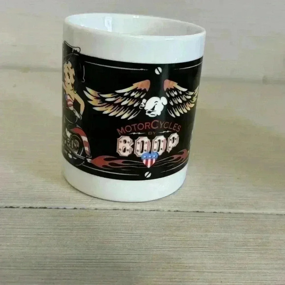 Vintage Motorcycles by Betty Boop Coffee Mug Cup 1998 - Picture 2 of 5